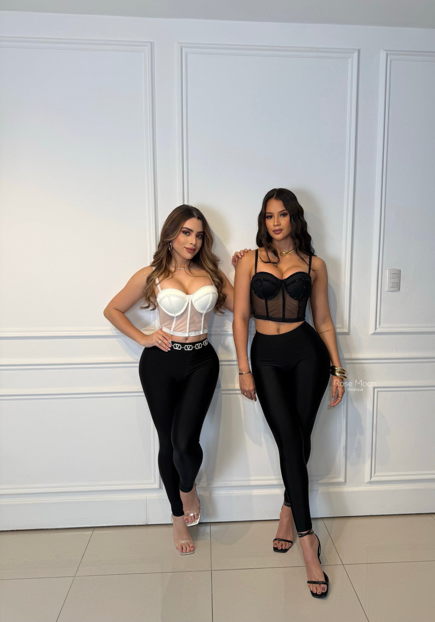 Corset Beaded Black/White