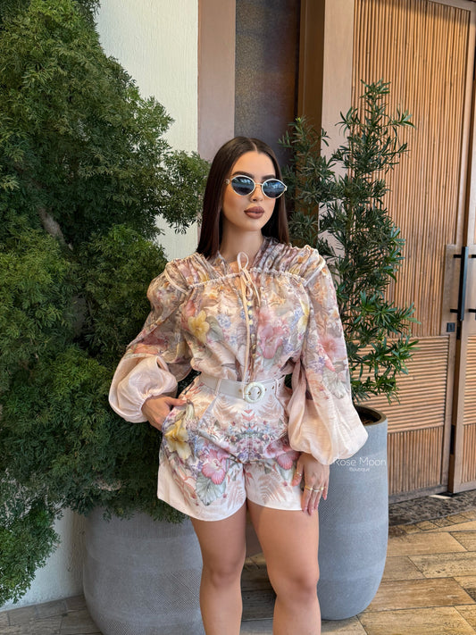 Set shorts floral cinturón