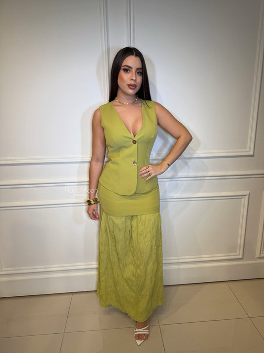 Green set plain